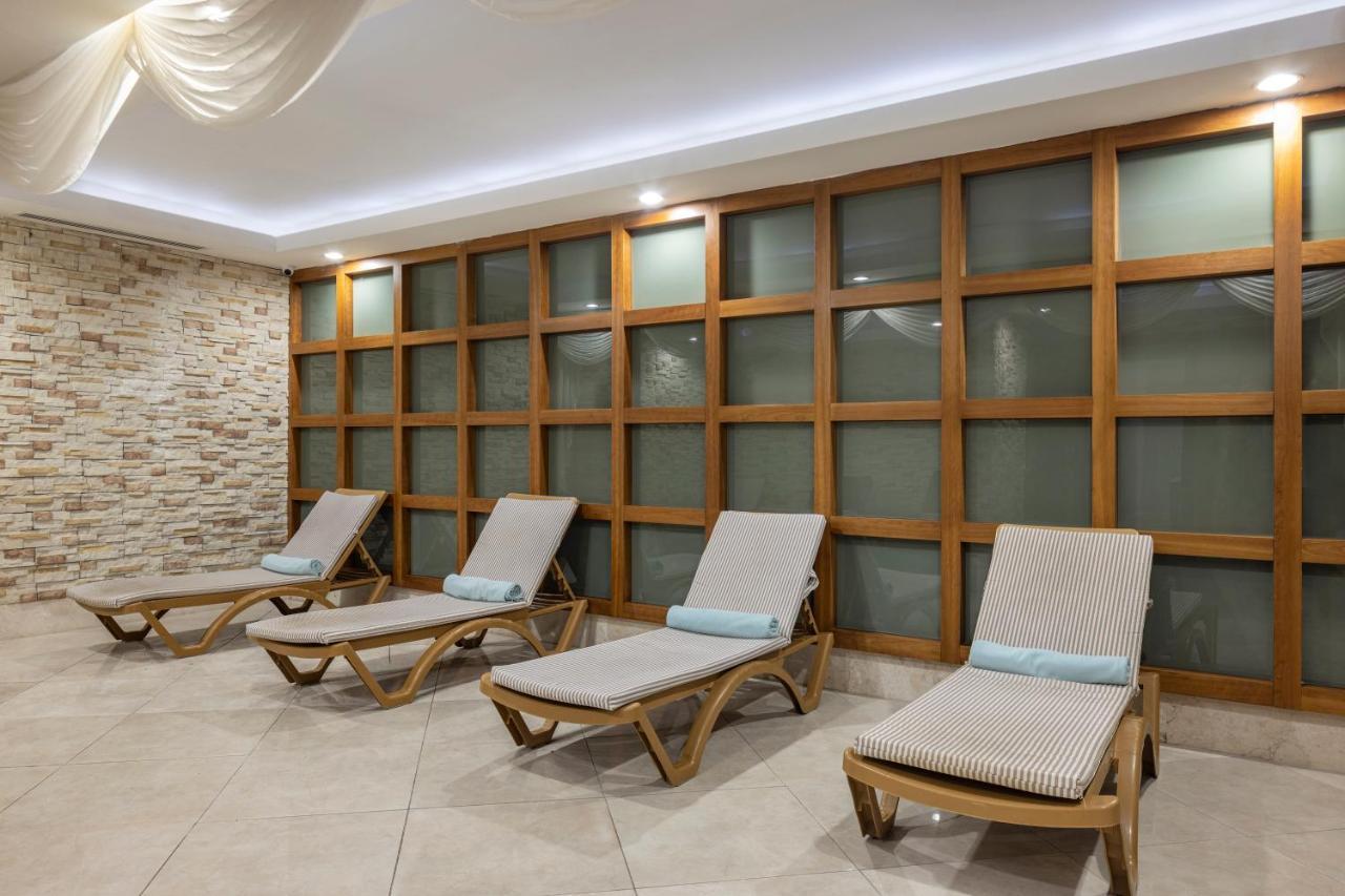 Wyndham Garden Lara Antália Exterior foto